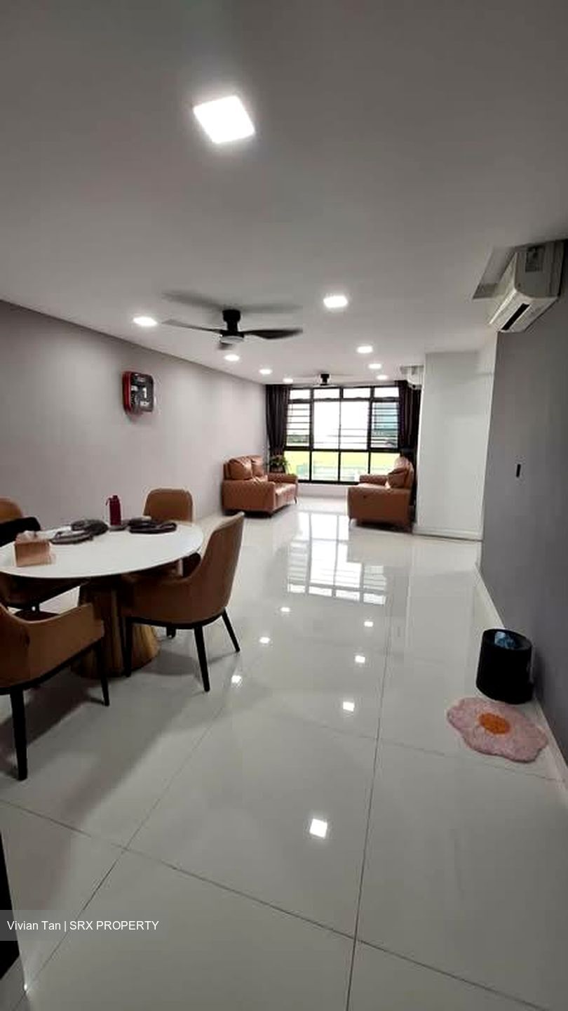 Blk 272B Jurong West Street 24 (Jurong West), HDB 5 Rooms #555300091